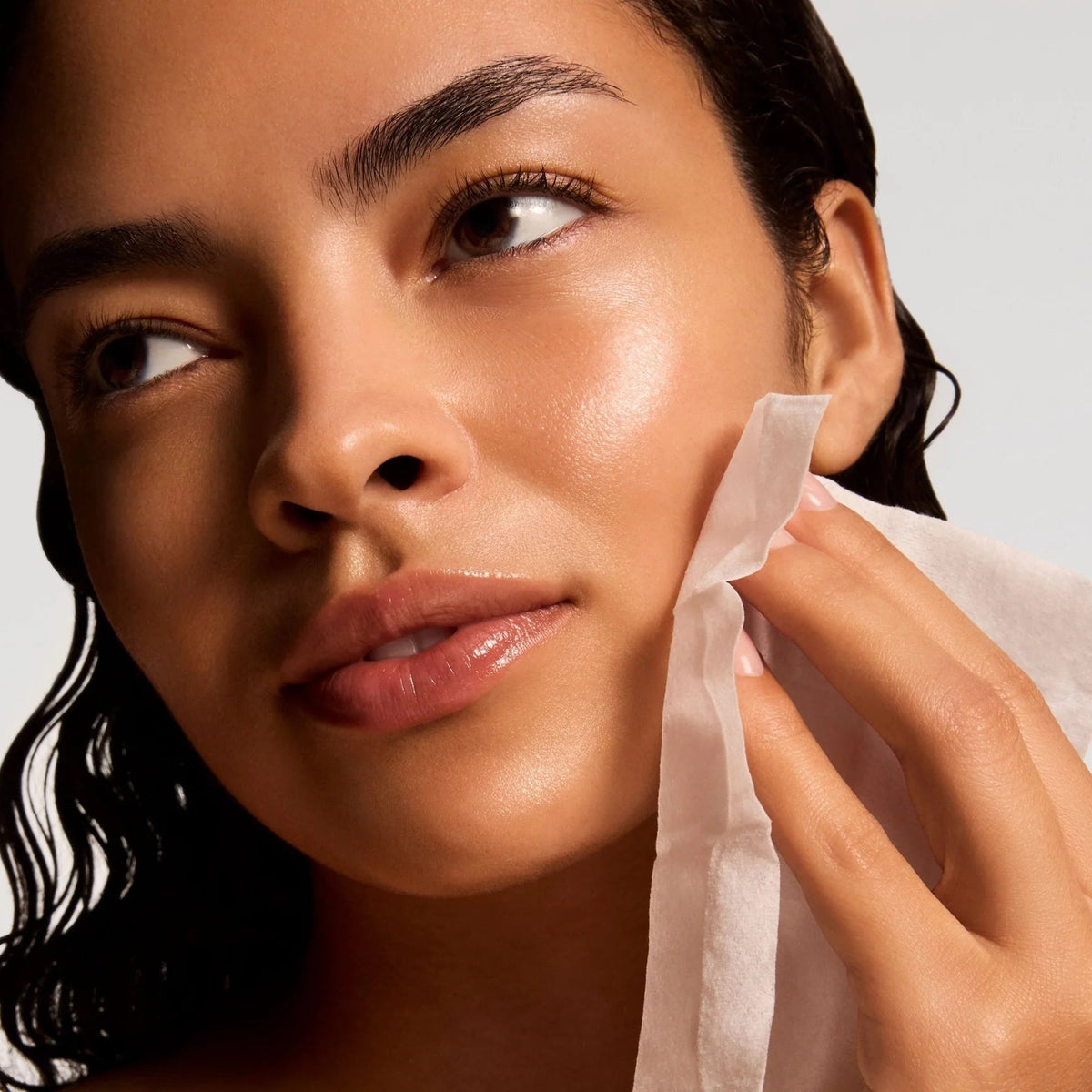Enlarged Pores: What Actually Works