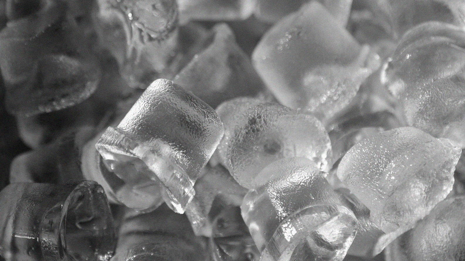 ROSE INC.: How To Treat Inflammation with Ice Therapy & Effective Skincare