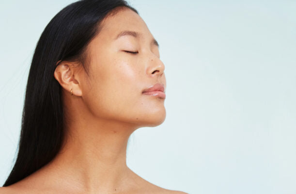 WELL + GOOD: WHAT HAPPENS TO YOUR SKIN WHEN YOU STOP WEARING MAKEUP FOR A DAY, WEEK, OR MONTH