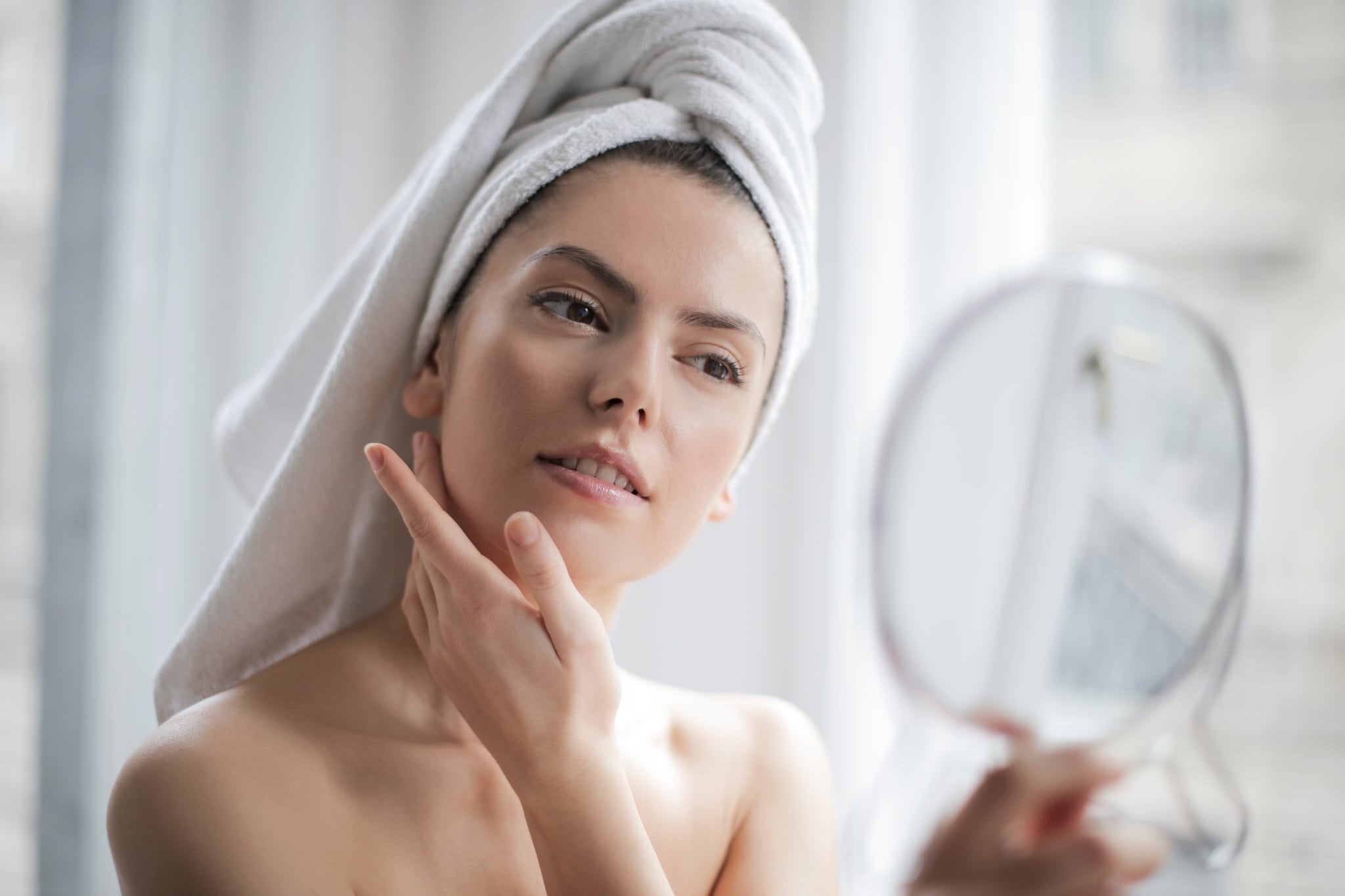 POPSUGAR: HERE'S WHAT YOU SHOULD KNOW BEFORE YOU PUT WITCH HAZEL ON YOUR SKIN