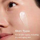 Trio Luxe Moisture Treatment texture on skin