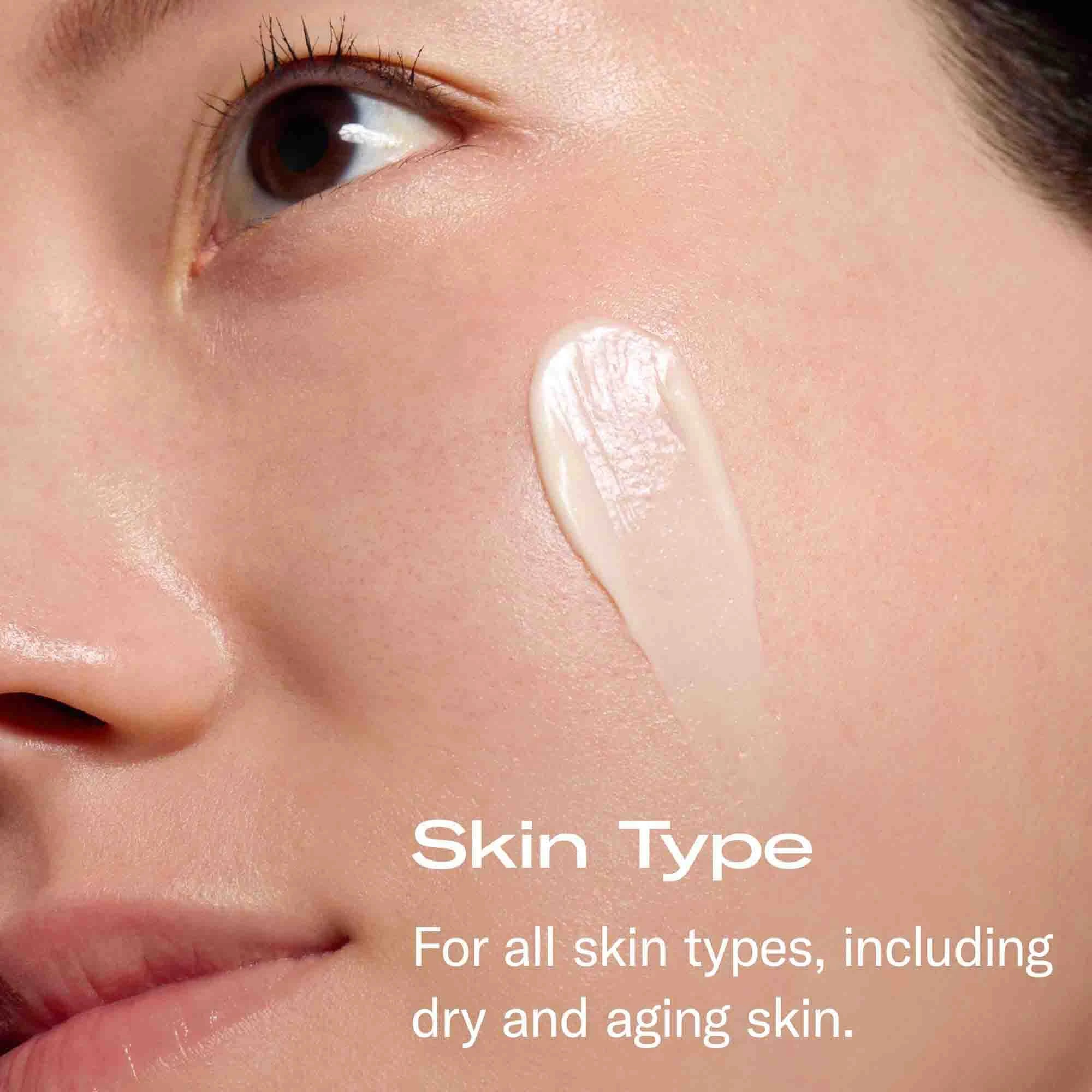 Trio Luxe Moisture Treatment texture on skin
