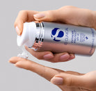 iS Clinical Extreme Protect SPF 40 Translucent swatch