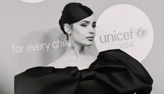 Picture of @SOFIACARSON